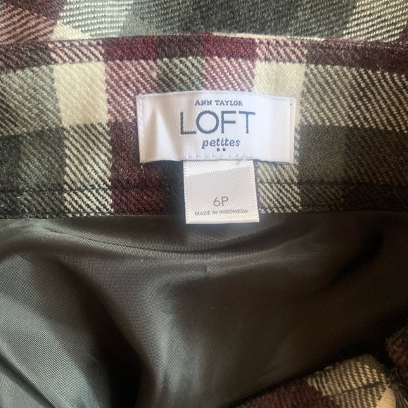 Ann Taylor LOFT Plaid Mini Skirt - Picture 3 of 3